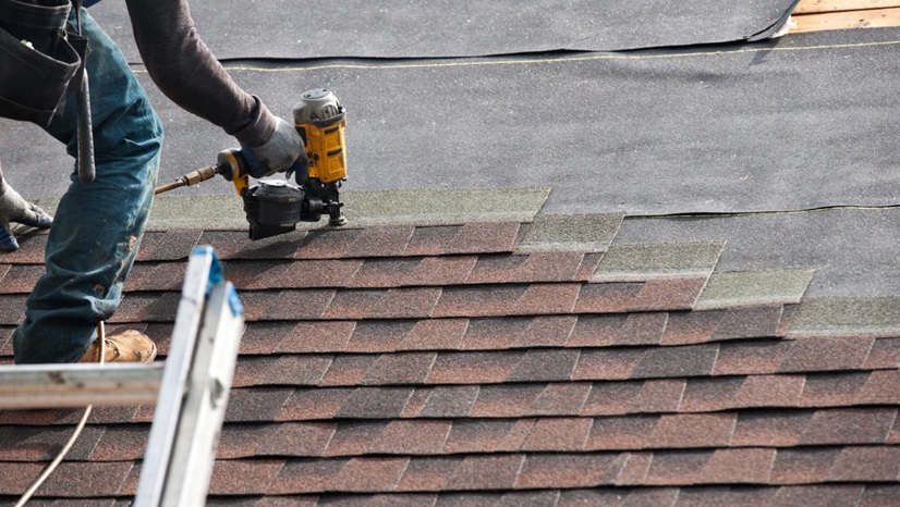 Exploring the Benefits of Composite Shingles Roofing